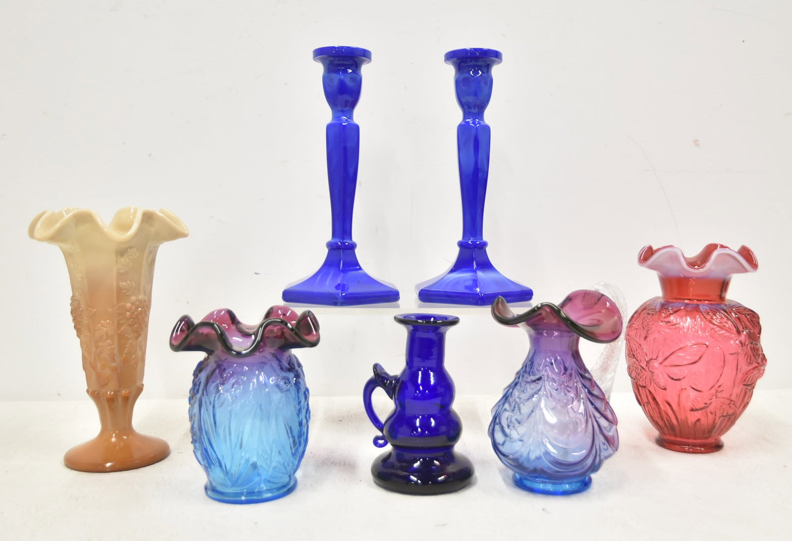 (7)pc FENTON ART GLASS LOT (1 of 10)