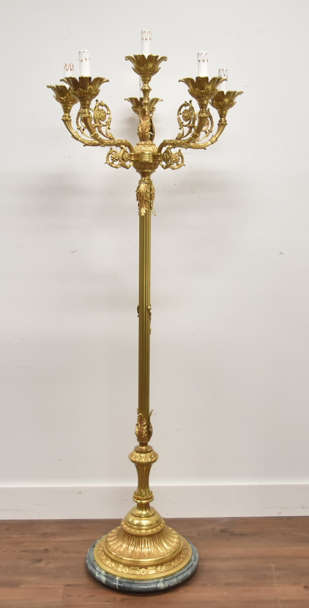 LARGE BRONZE & MARBLE TORCHIERE FLOOR LAMP: 6-LIGHT BRONZE TORCHIERE COLUMN FLOOR LAMP WITH ACANTHUS LEAVES & MARBLE BASE - 14" x 69"