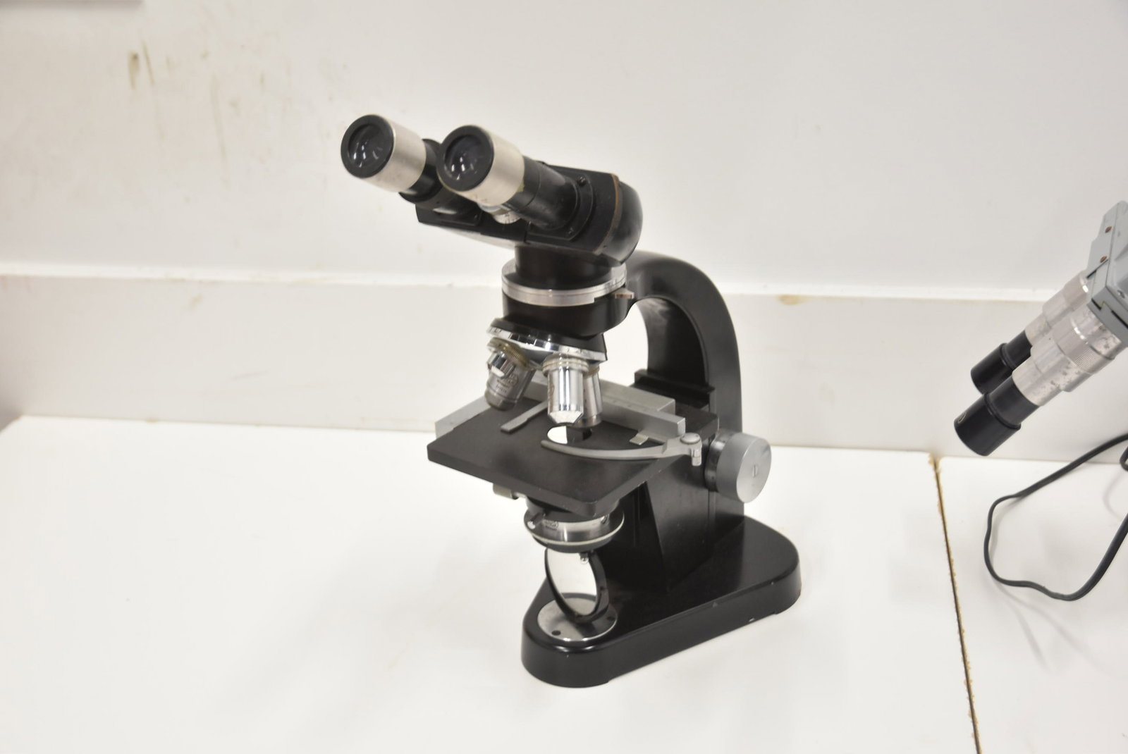 (2) VINTAGE MICROSCOPES - 13