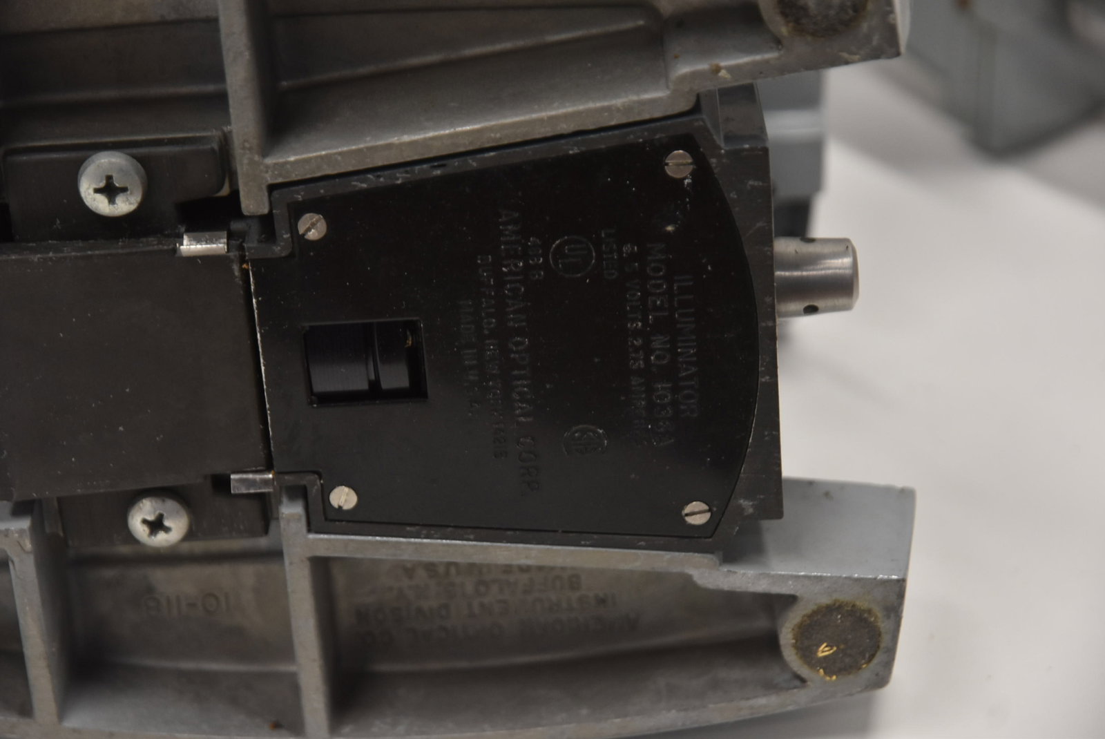 (2) VINTAGE MICROSCOPES - 18