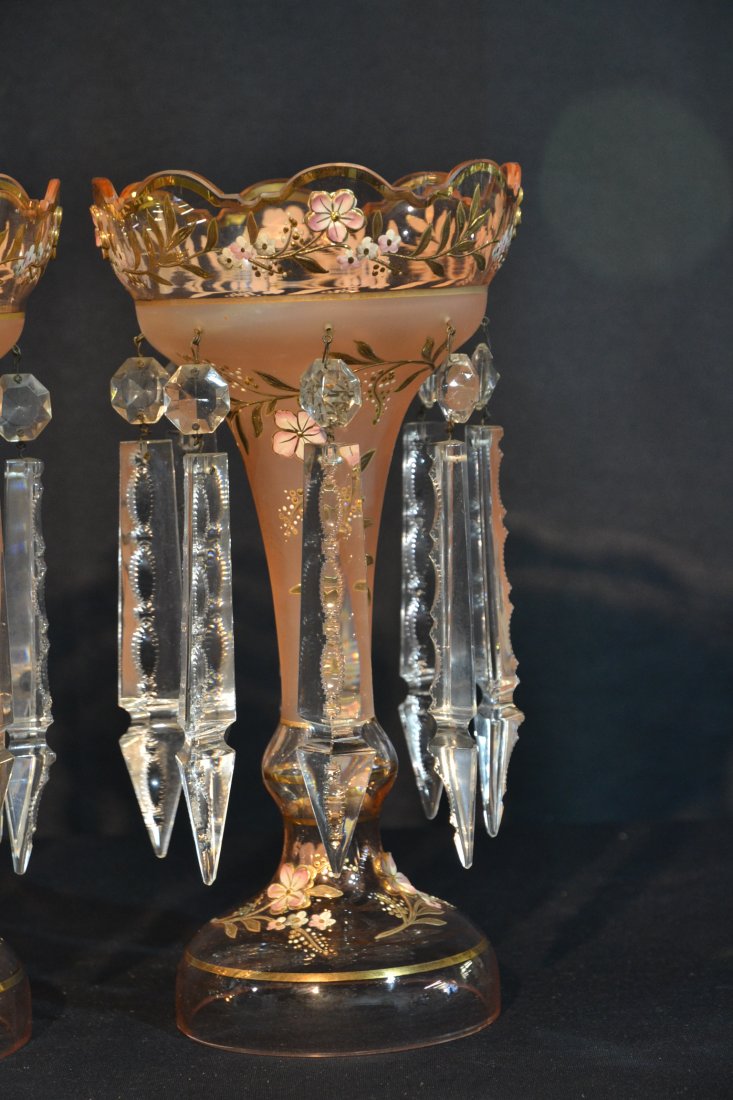 (Pr) RAISED ENAMELED PINK GLASS LUSTRES - 3