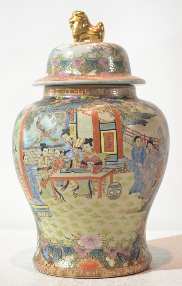 LARGE ORIENTAL GINGER JAR WITH FOO DOG FINIAL