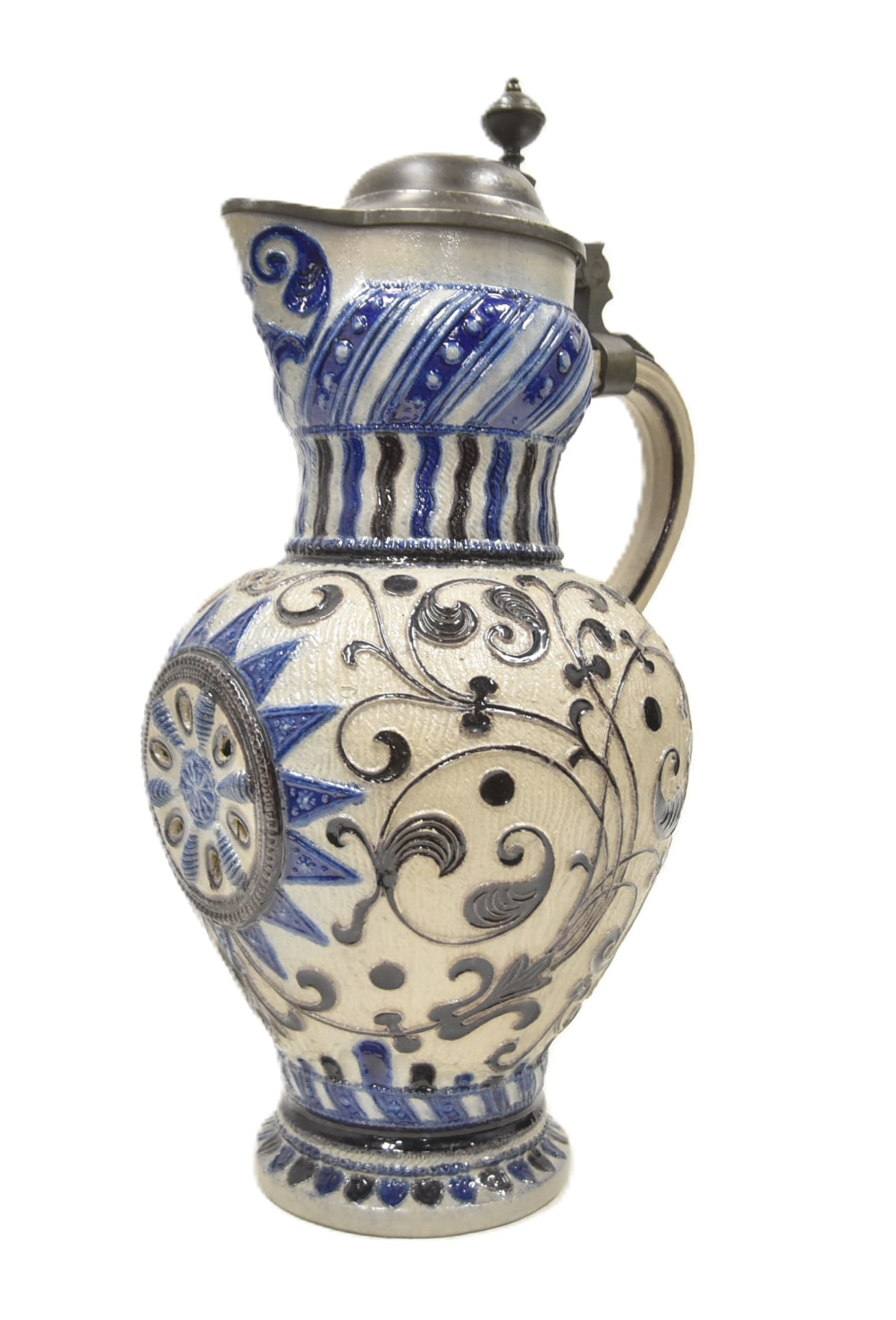 FREISING MODEL 196 3 LITER STEIN (1 of 8)