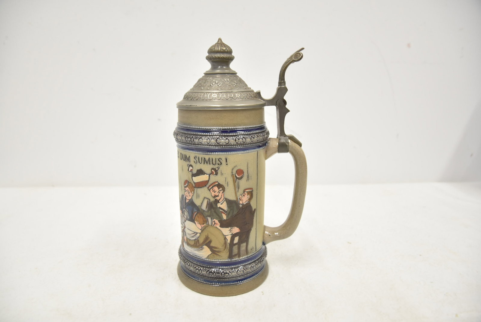 HR 177 STUDENTS DRINKING STEIN - 9