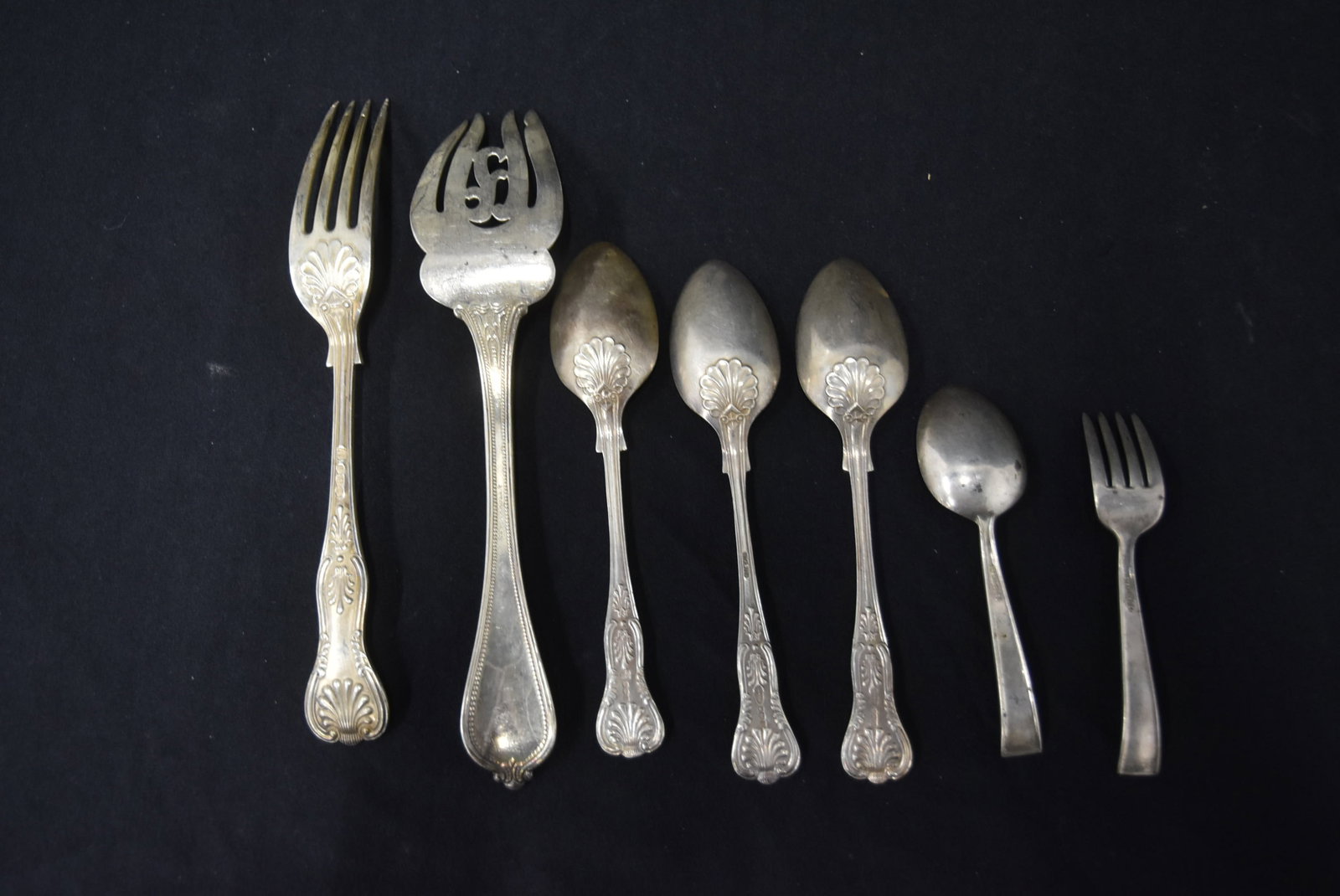 (7)pc STERLING SILVER UTENSILS - 7