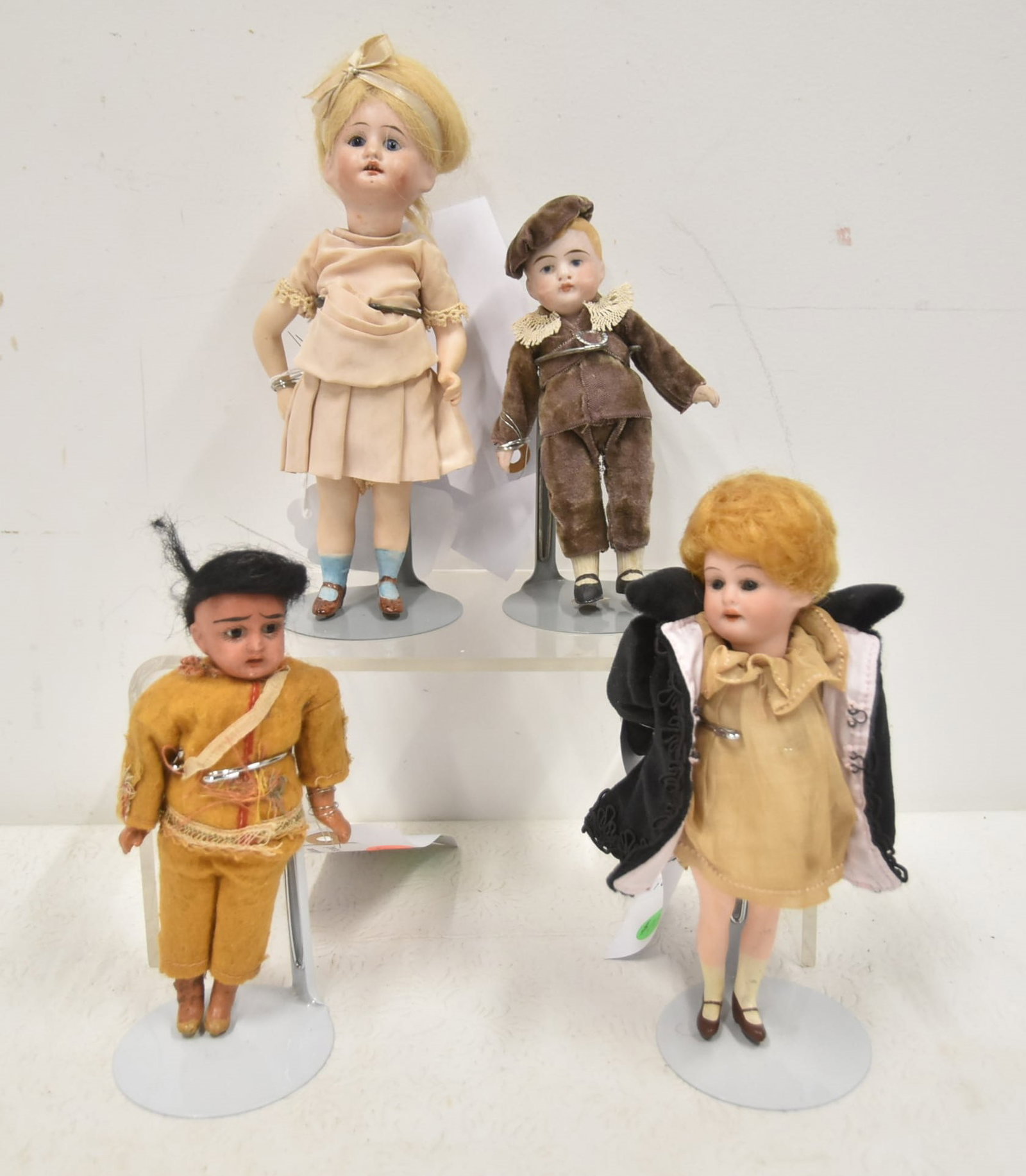 (4) ASSORTED MINIATURE PORCELAIN DOLLS (1 of 17)