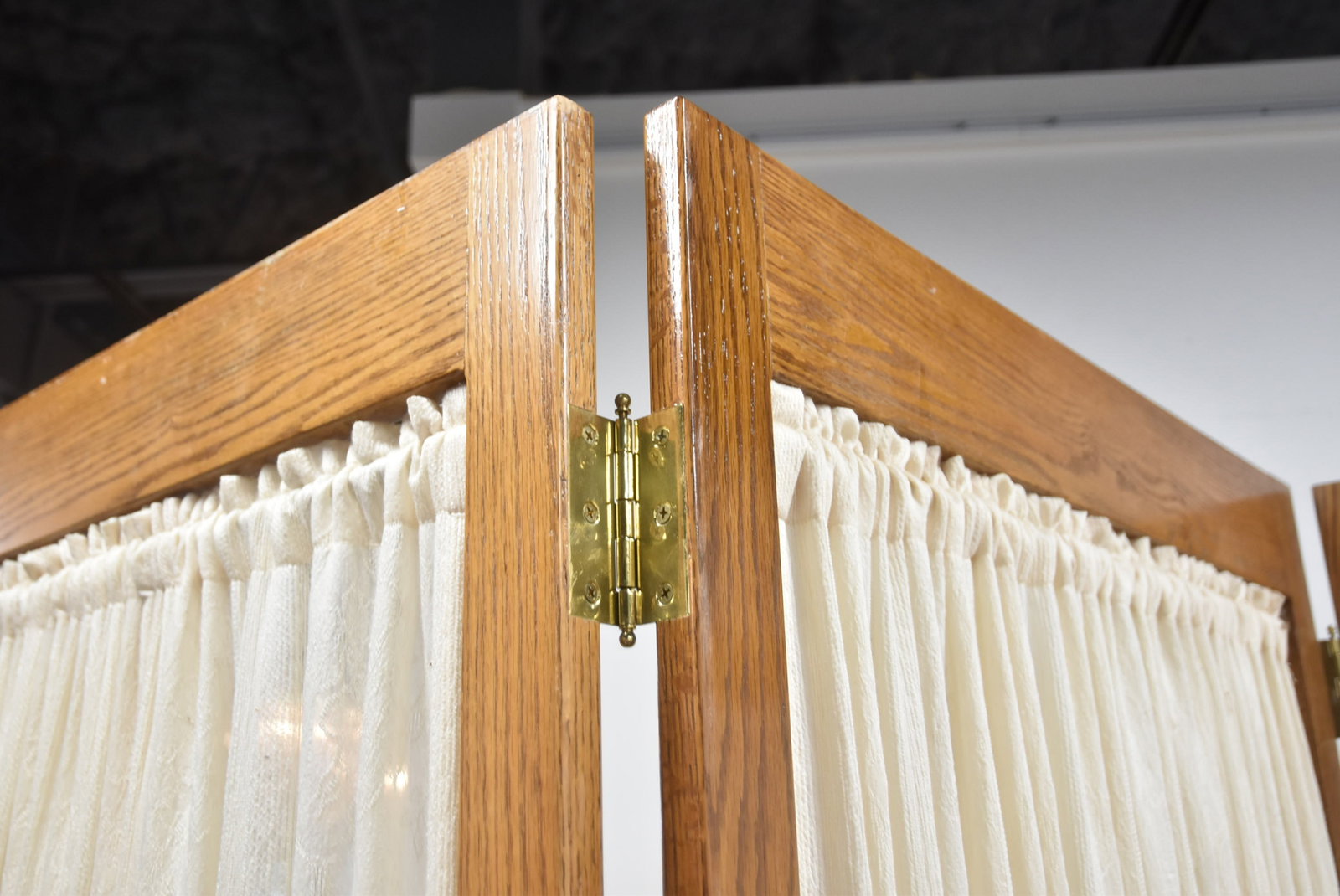 4-PANEL OAK ROOM DIVIDER SCREEN - 11
