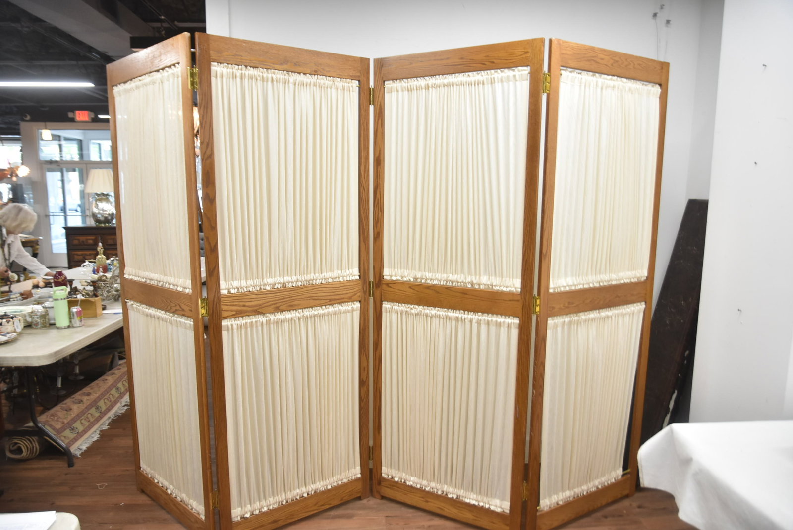 4-PANEL OAK ROOM DIVIDER SCREEN - 2