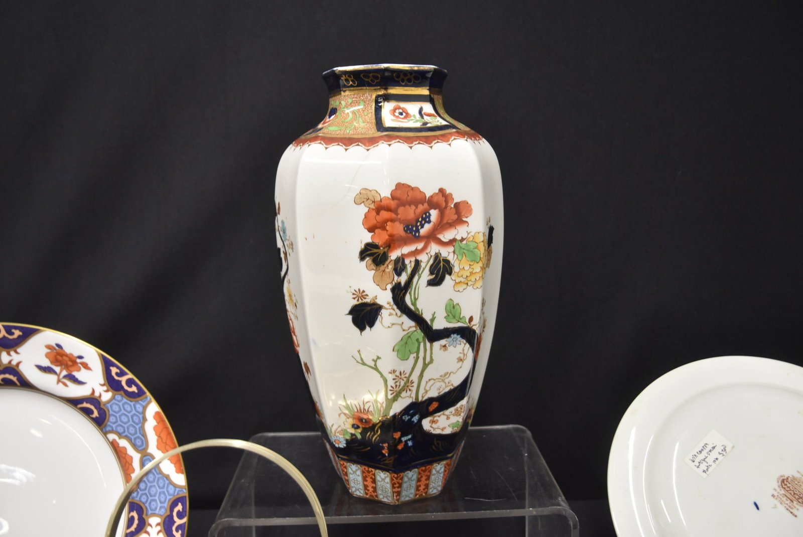 ENGLISH IMARI PATTERN GROUPING - 13