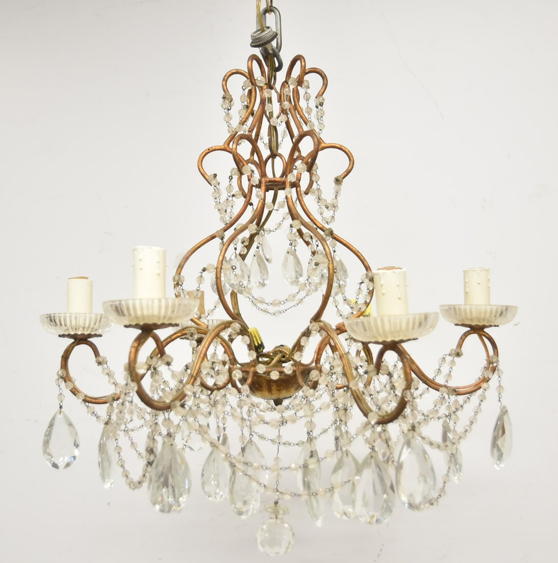 6-LIGHT TOLE & BEADED CRYSTAL CHANDELIER: 6-LIGHT GILT TOLE & CRYSTAL BEAD CHANDELIER - 19" x 16"