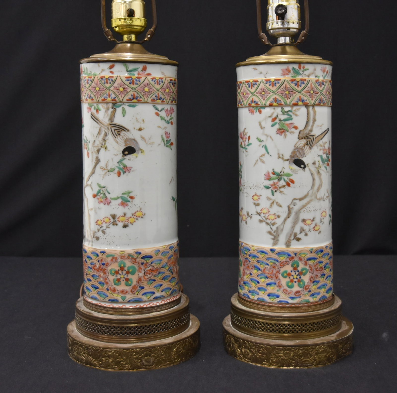 CHINESE FAMILLE ROSE CYLINDER VASE LAMPS (1 of 10)