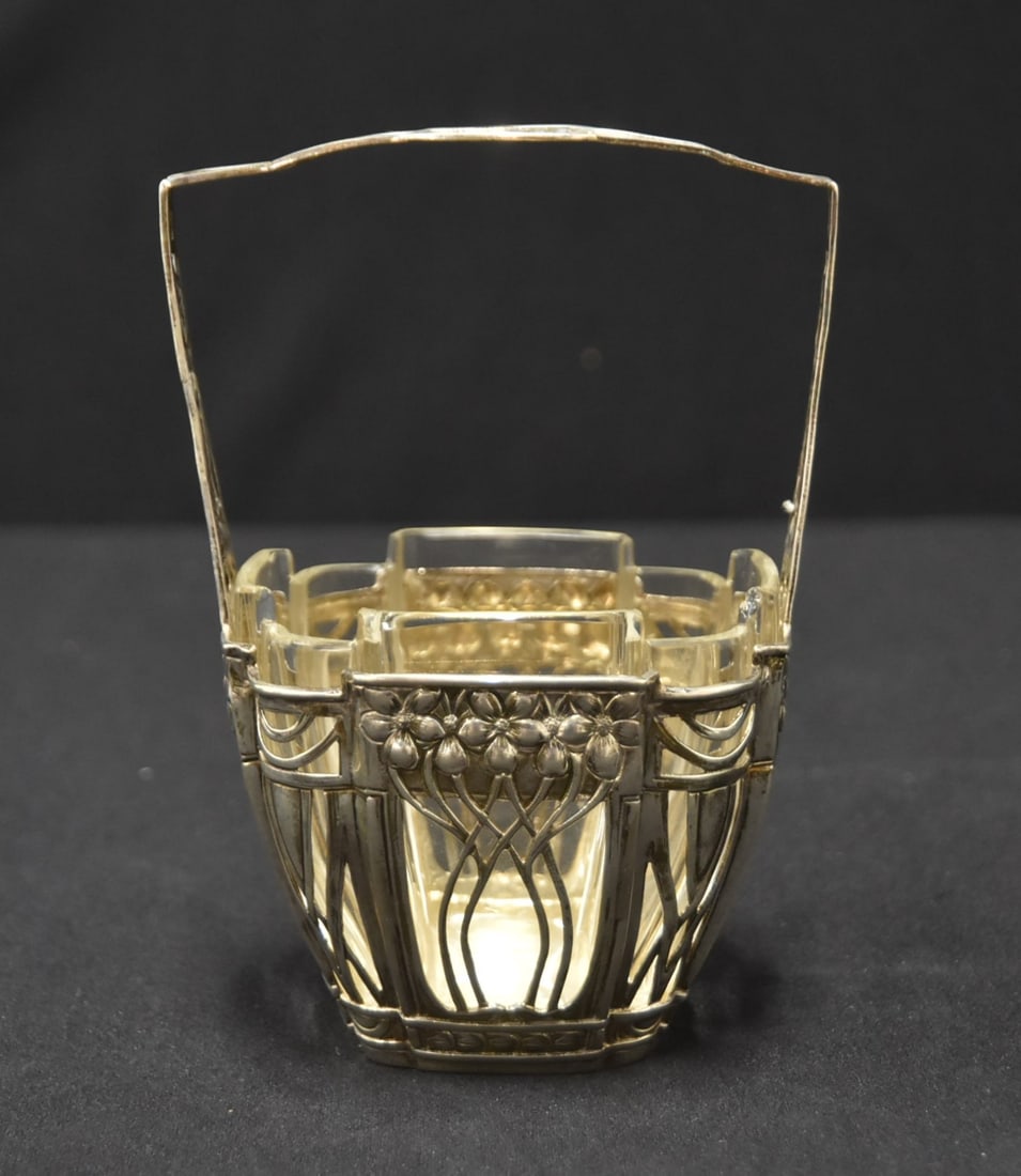 ART DECO STERLING SILVER BASKET WITH GLASS LINER (1 of 11)