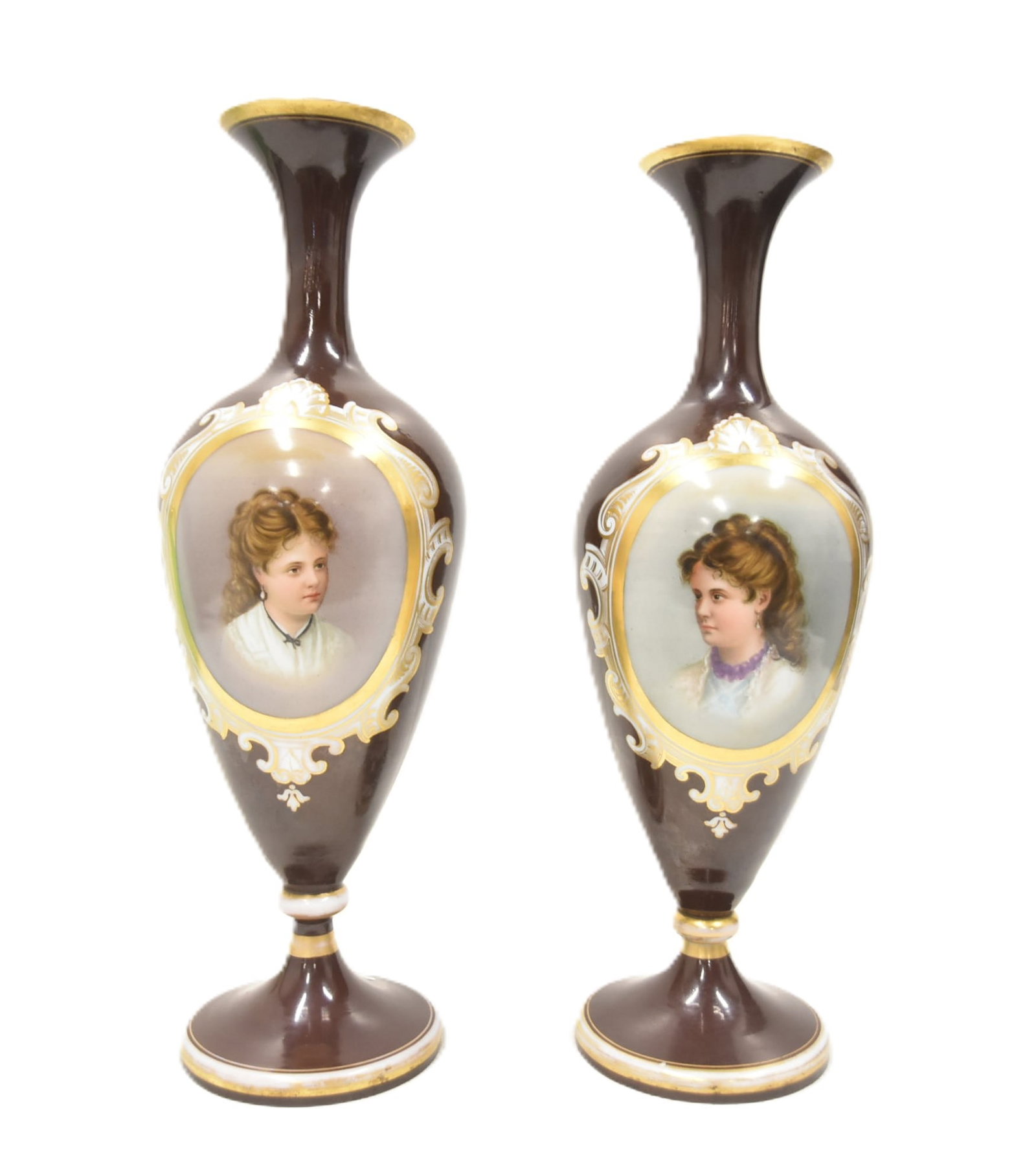 (Pr) BRISTOL OPALINE PORTRAIT VASES (1 of 15)