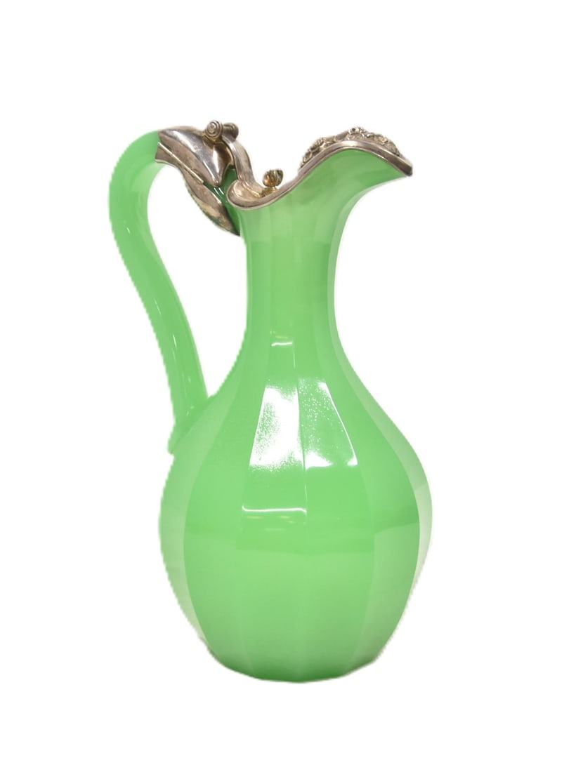 ANTIQUE BOHEMIAN GREEN URANIUM GLASS EWER (1 of 9)