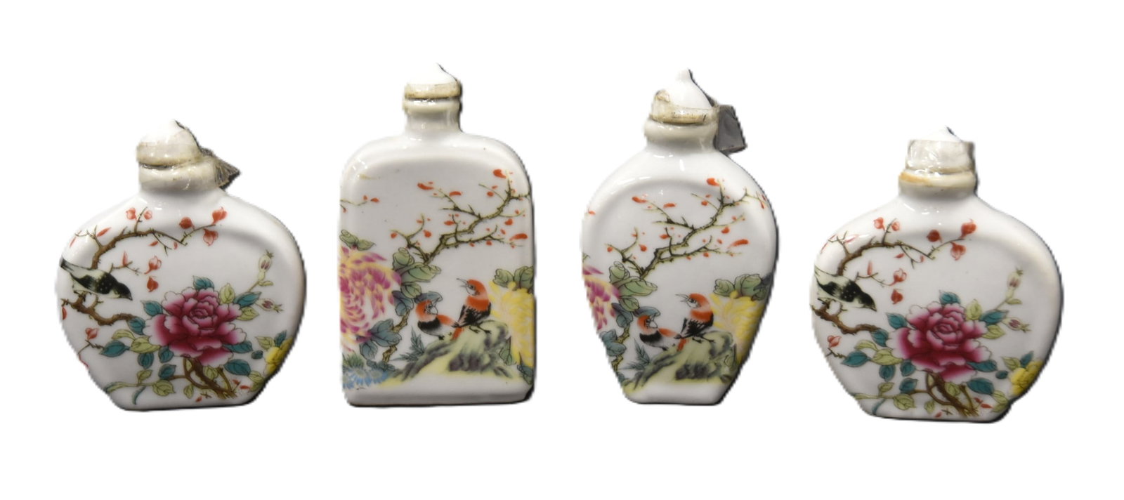 (4) CHINESE PORCELAIN SNUFF BOTTLES (1 of 12)