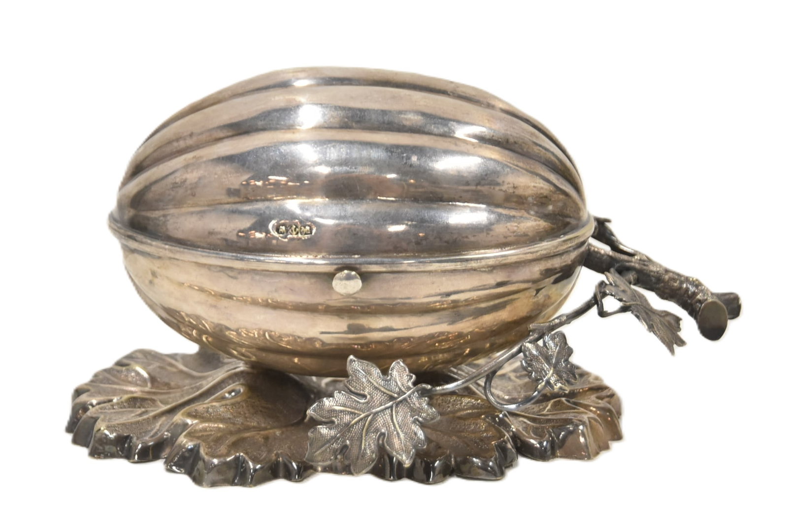ENGLISH SILVER PLATE GOURD FORM BOX (1 of 13)