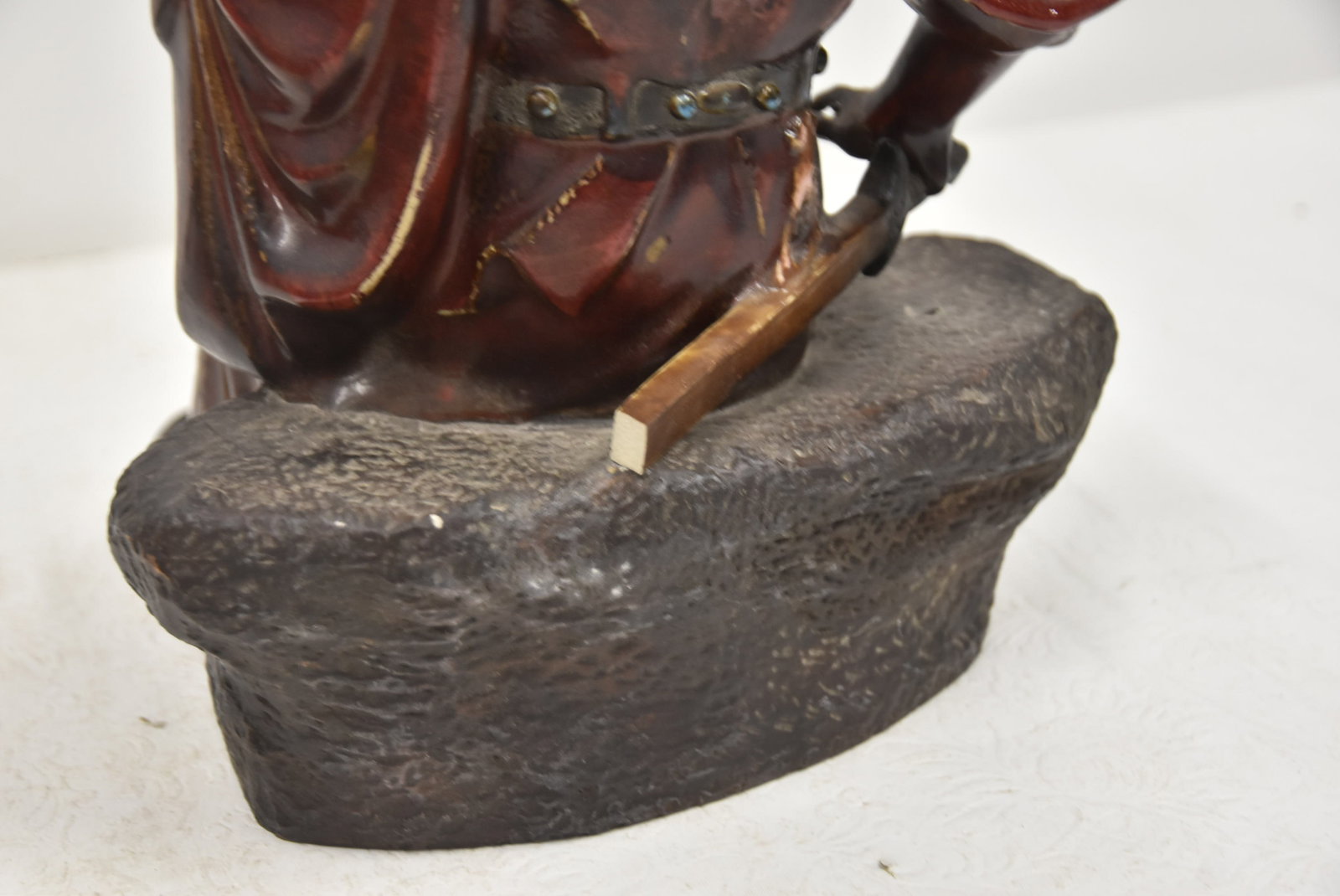 (3) CHINESE EARTHEWARE GENERALS - 7