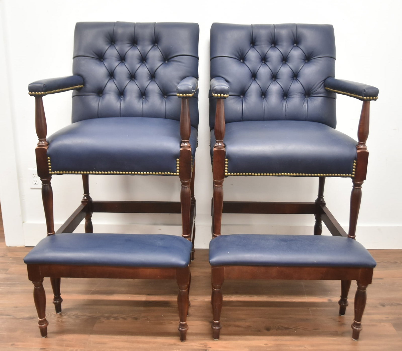 (Pr) TUFTED LEATHER BILLIARDS CHAIRS (1 of 11)