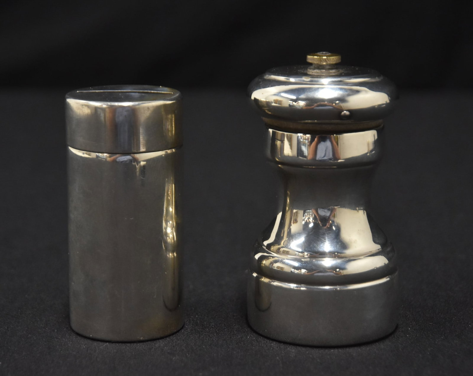 TIFFANY STERLING BOX / STERLING PEPPER GRINDER (1 of 11)