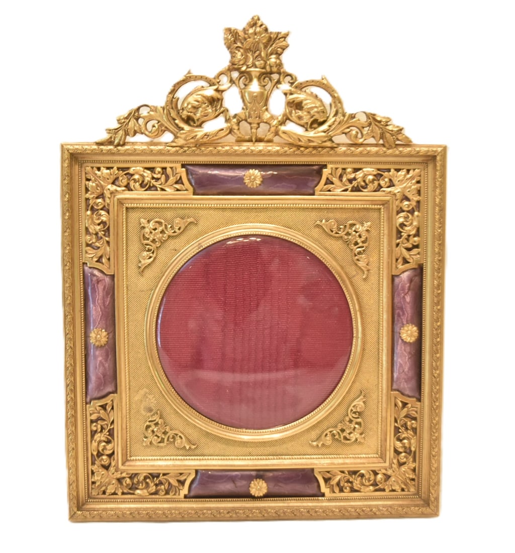 FRENCH BRONZE & PURPLE ENAMEL PICTURE FRAME: FRENCH BRONZE & PURPLE GUILLOCHE ENAMEL PICTURE PHOTOGRAPH FRAME WITH FLORAL BASKET ; PHOTO SIZE IS 3" D ; OVERALL 6" x 8" (PLEASE NOTE THIS ITEM IS BEING SOLD AT AN OFF SITE LOCATION & PREVIEW IS UNA