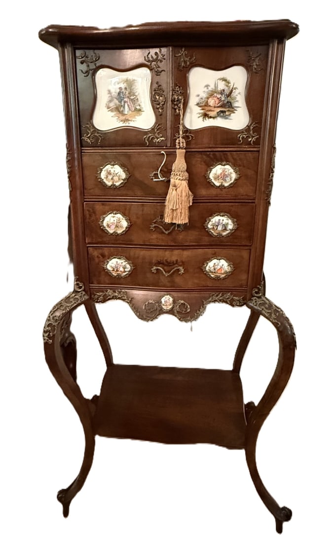 DRESDEN PORCELAIN MOUNTED JEWELRY CABINET