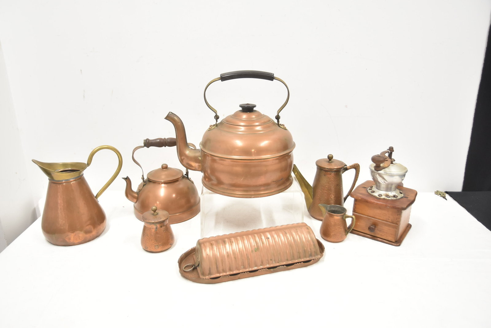 (8)pc ANTIQUE COPPER TABLE WARE GROUPING - 3