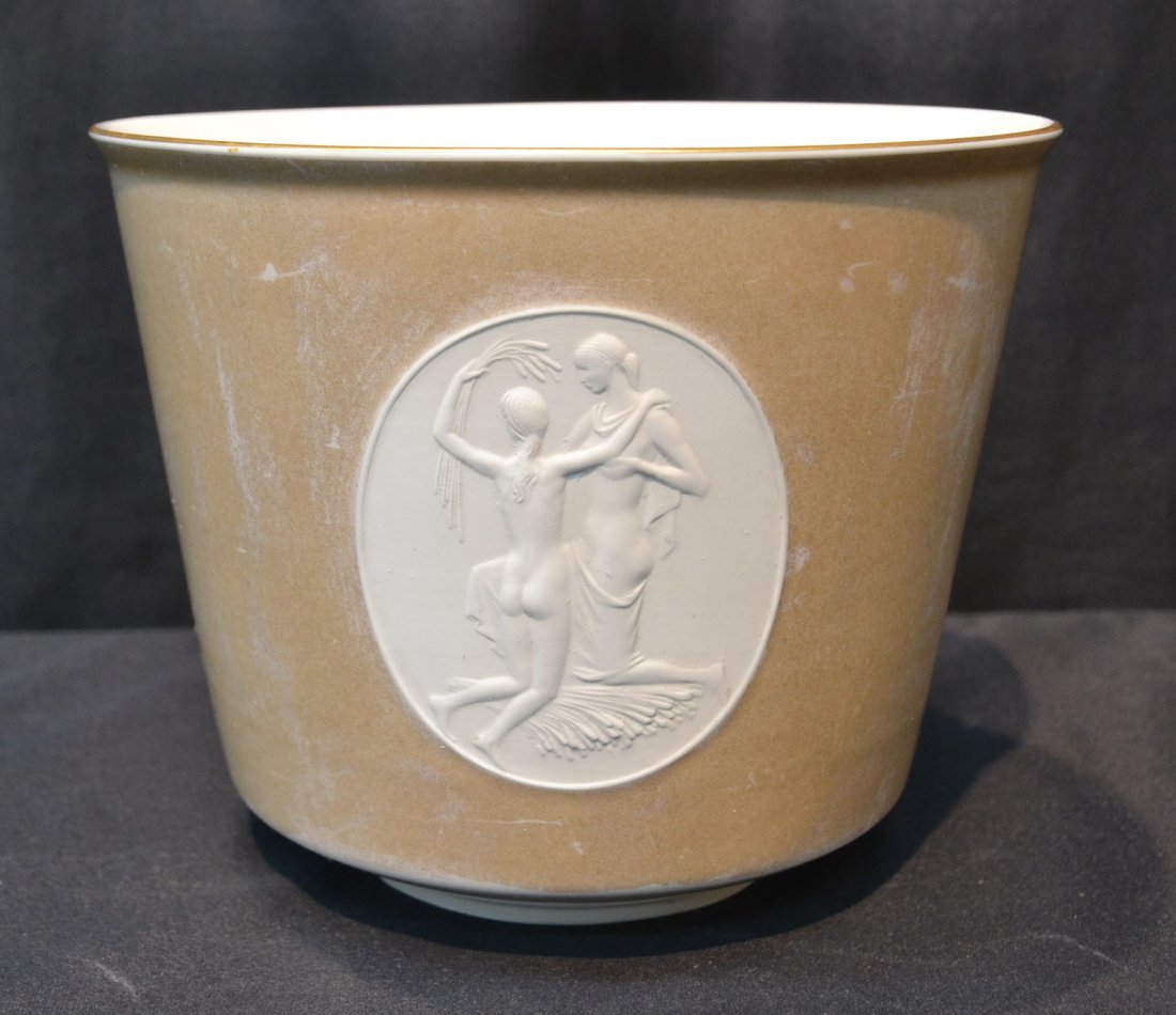 KPM CACHE POT WITH RAISED MEDALLIONS OF SEMI NUDES: KPM CACHE POT WITH RAISED MEDALLIONS OF SEMI NUDES (SOME WEAR ON GROUND) 6 1/4" x 7"