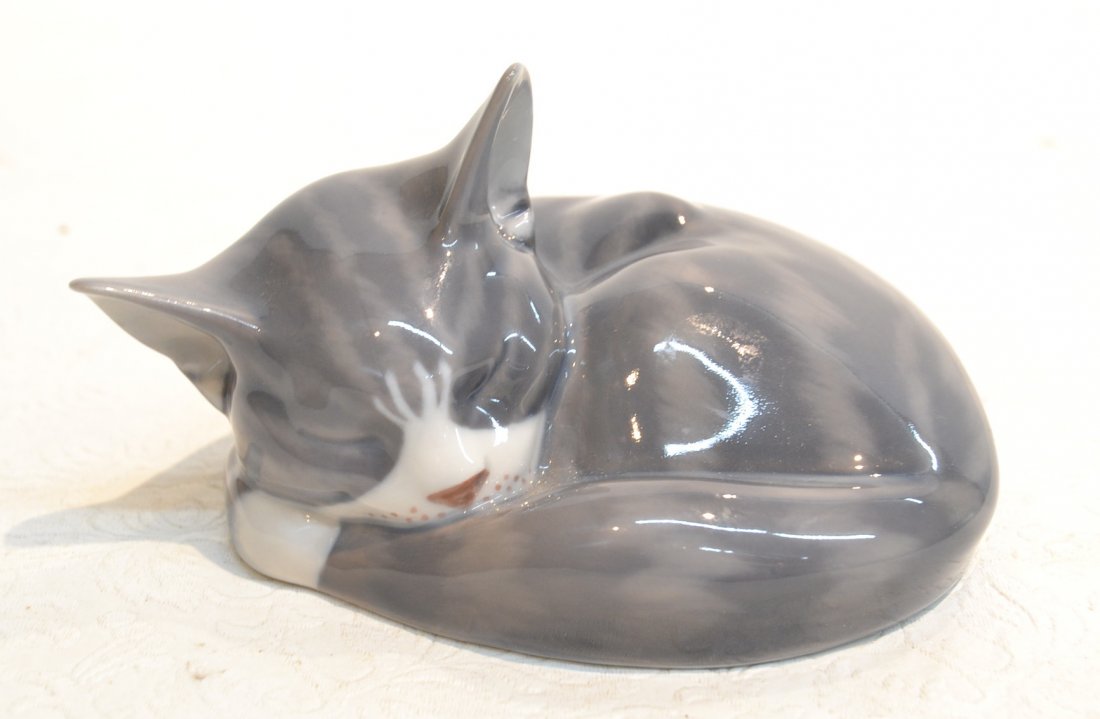 GREY COPENHAGEN SLEEPING CAT - 5 1/2" x 3 1/4": GREY COPENHAGEN SLEEPING CAT - 5 1/2" x 3 1/4"