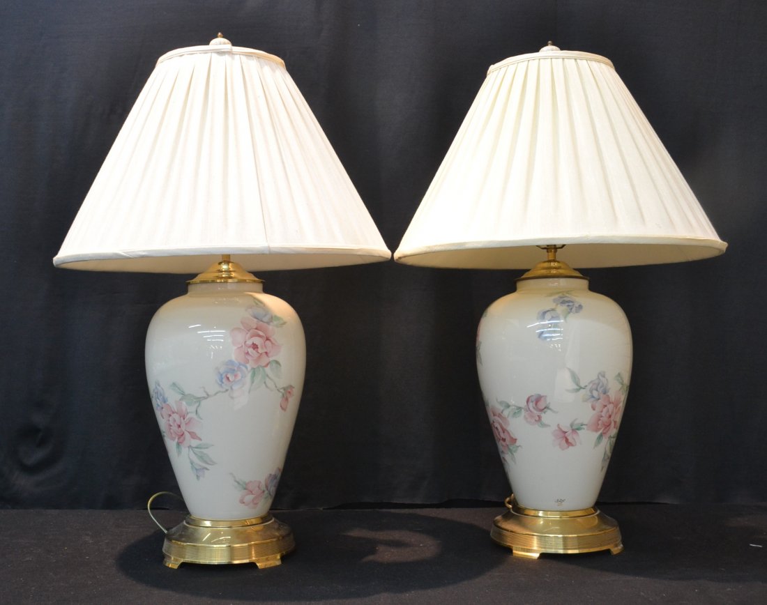 (Pr) BULBOUS FLORAL DECORATED LENOX LAMPS WITH Aug 30, 2014 Echoes