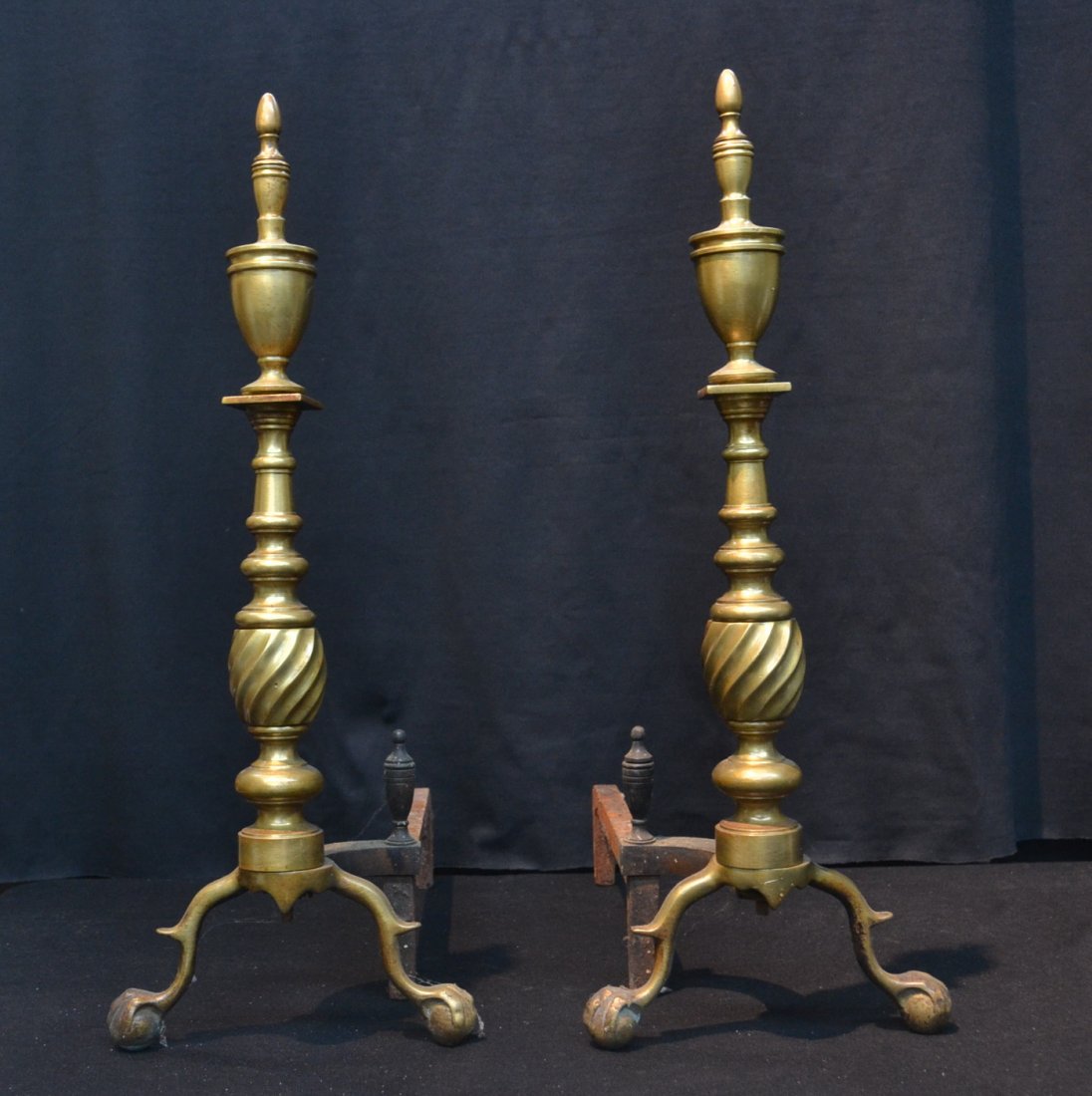 (Pr) BRONZE ANDIRONS - 22": (Pr) BRONZE ANDIRONS - 22"