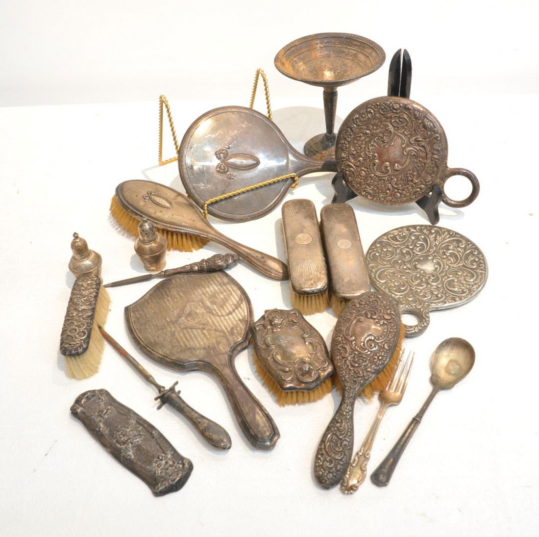 STERLING LOT OF HAND MIRRORS, BRUSHES &: WEIGHTED STERLING