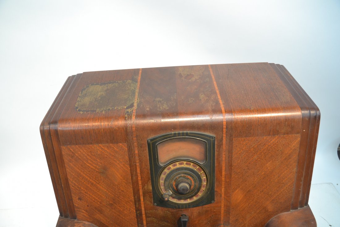 DECO PHILCO CONSOLE RADIO ; MODEL 38-2 - 5