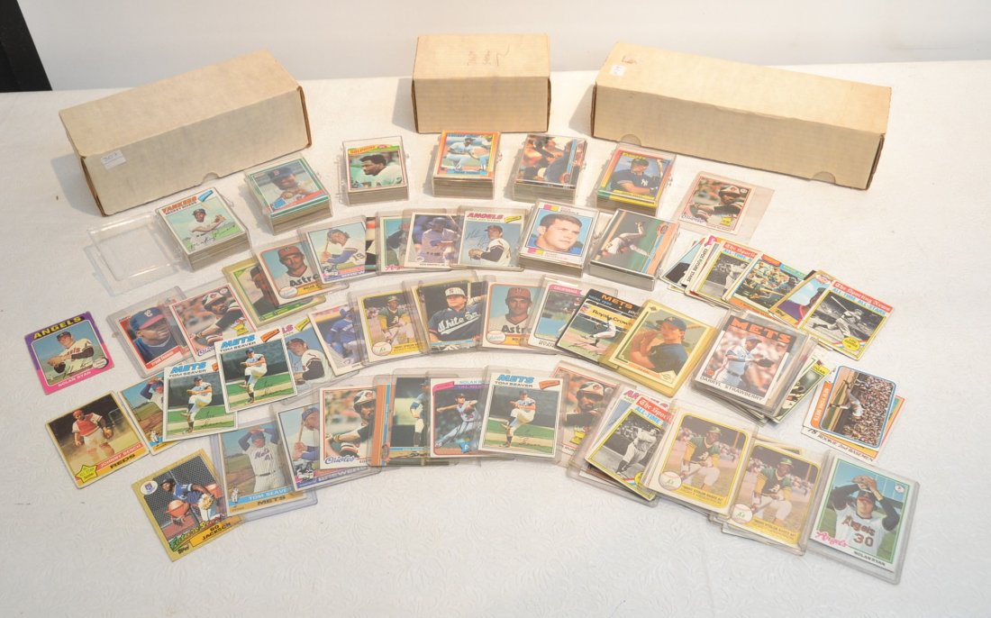 ASSORTED 60's - 90's SPORTS CARDS INCLUDING: TOM SEAVER , NOLAN RYAN, FISK, RICKEY HENDERSON, GRIFFEY Jr, YOUNT, ROSE, SCHMIDT, ROGGIE JACKSON , 70's FOOTBALL CARDS & 81'-82' OPEE-CHEE HOCKEY CARDS (missing gretzky rookie)