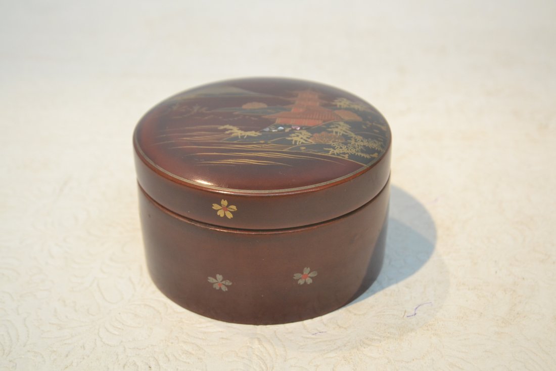 JAPANESE LACQUER COASTERS IN BOX: 4" x 2"