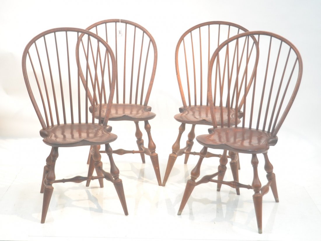 (4) D.R. DIMES BOWBACK SIDE WINDSOR CHAIR: 21" x 17" x 39"
