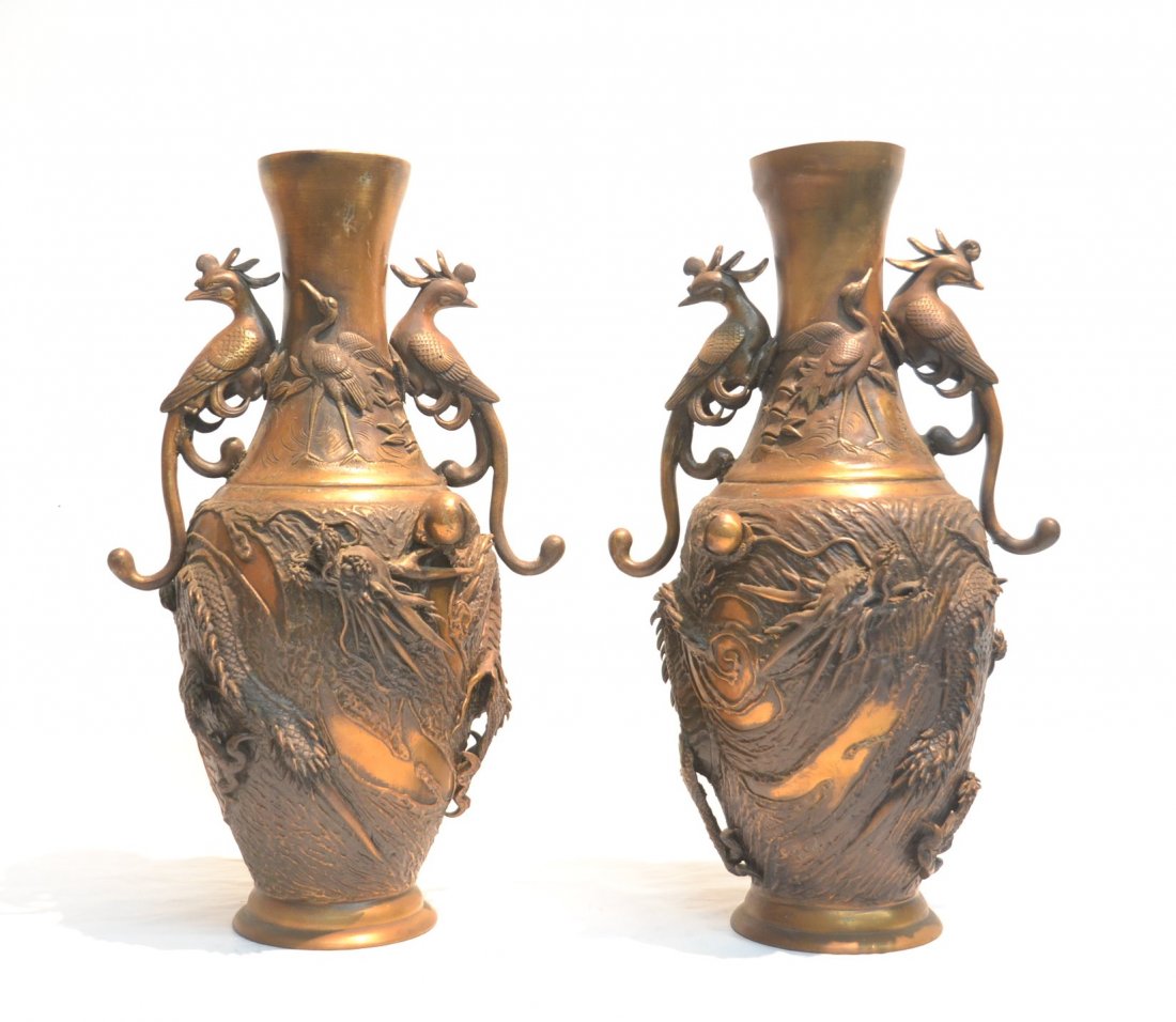 (Pr) ORIENTAL BRONZE VASES WITH RAISED (1 of 10)