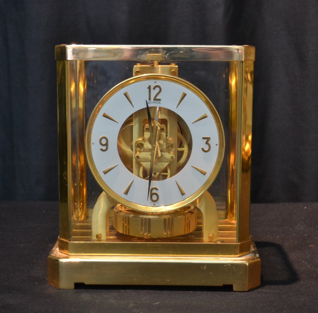 ATMOS LeCOULTRE CLOCK - 7 1/2" x 5 1/2" x 9 1/4': ATMOS LeCOULTRE CLOCK - 7 1/2" x 5 1/2" x 9 1/4'