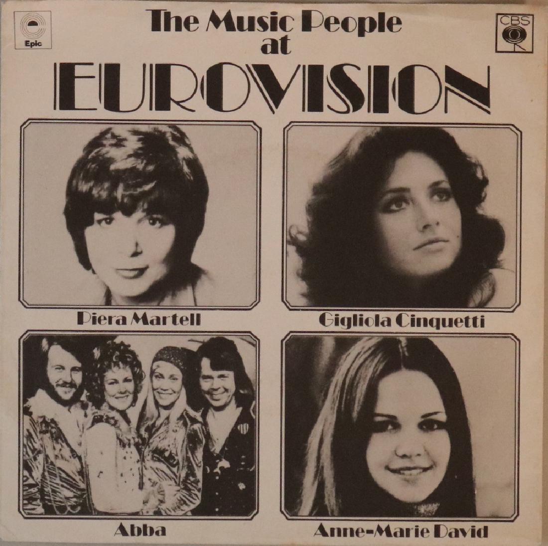 THE MUSIC PEOPLE AT EUROVISION PROMO EP (S EPC 2283): THE MUSIC PEOPLE AT EUROVISION PROMO EP (S EPC 2283). Scarcely seen 4 track EP on CBS/Epic (S CBS 2283) featuring Abba, Piera Martell, Gigliola Cinquetti and Anne-Marie David. The record is in glossy