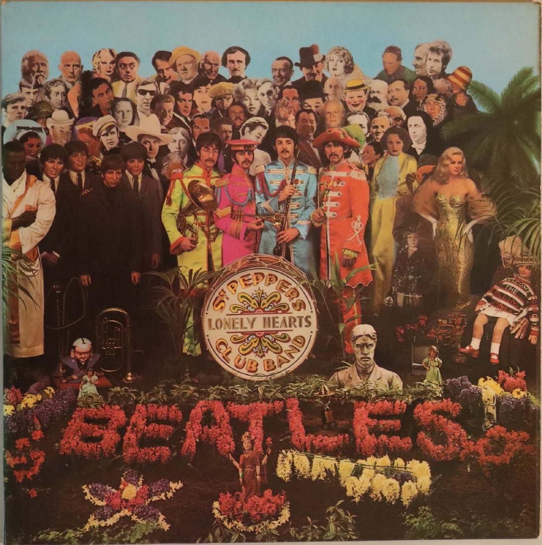 SGT PEPPER'S LONELY HEARTS CLUB BAND LP - ORIGINAL UK (1 of 4)