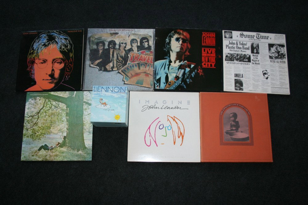 BEATLES SOLO LPs: BEATLES SOLO LPs - Collection of Beatles solo releases to include 17 LPs, 3 12" singles, 11 7" singles and a CD box set. LPs include Harrison's 'The Concert for Bangladesh' 3LP box set with original p