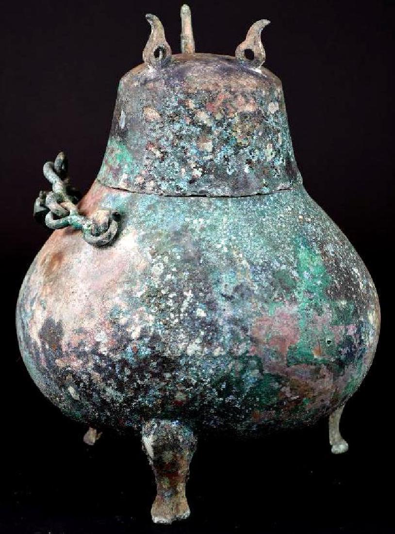 Chinese Bronze Tripod Vessel (1 of 10)