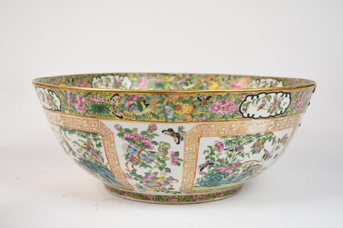 Chinese Export Famille Rose Canton Bowl (1 of 10)