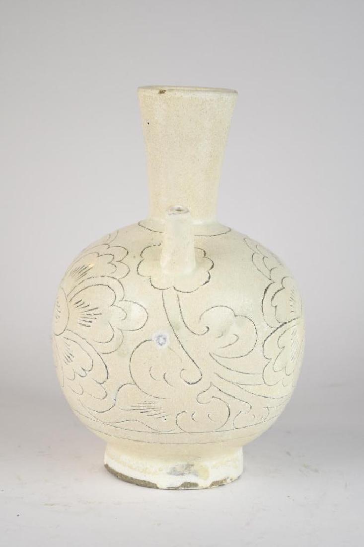 Chinese Straw Glaze Ewer with Incised Decoration (1 of 9)