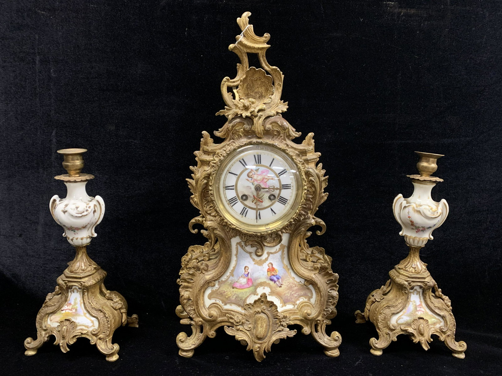 19th Century French Gilt Bronze and Porcelain Clock and (1 of 12)