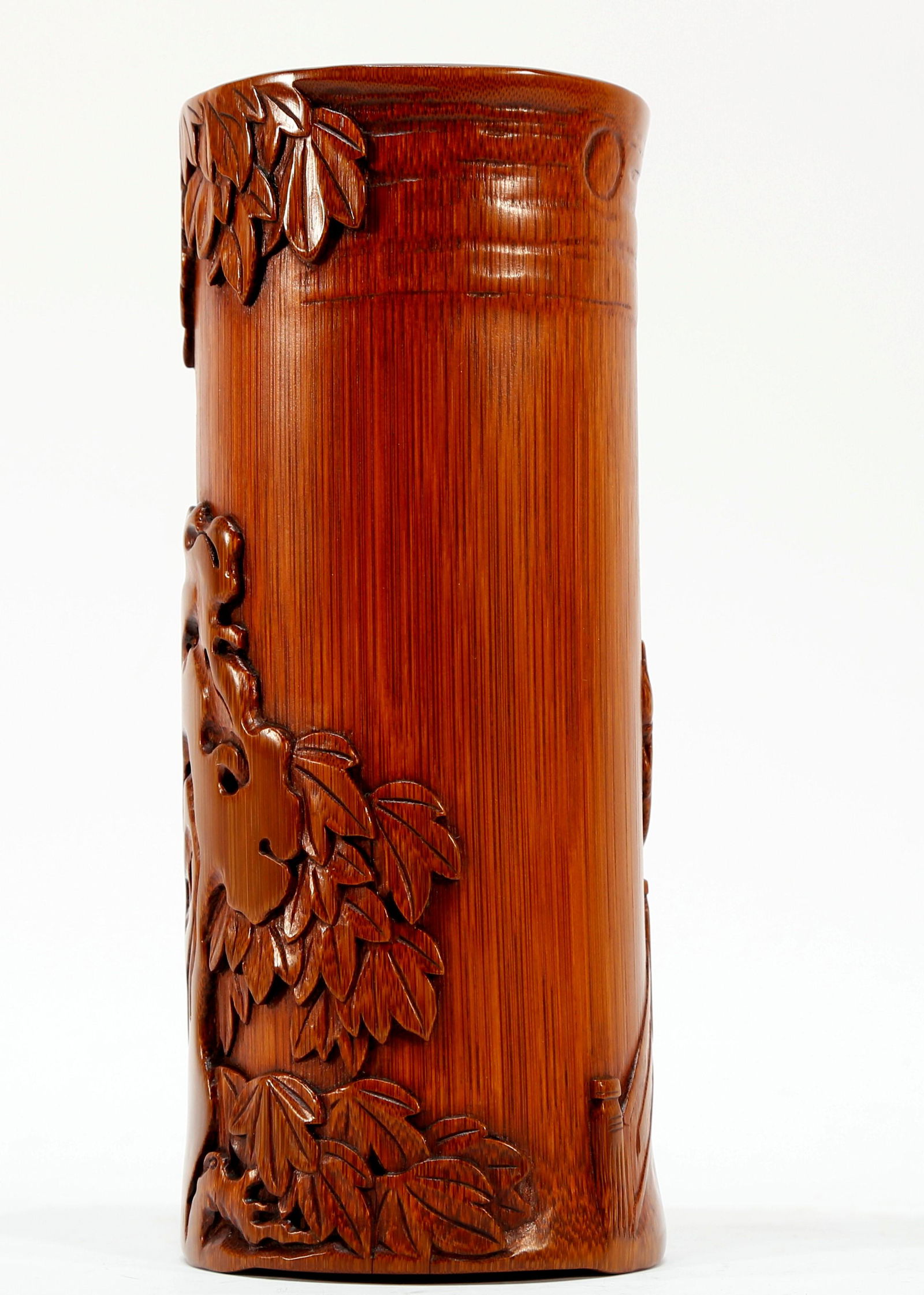 A Glamorous bamboo Brush Pot - 4