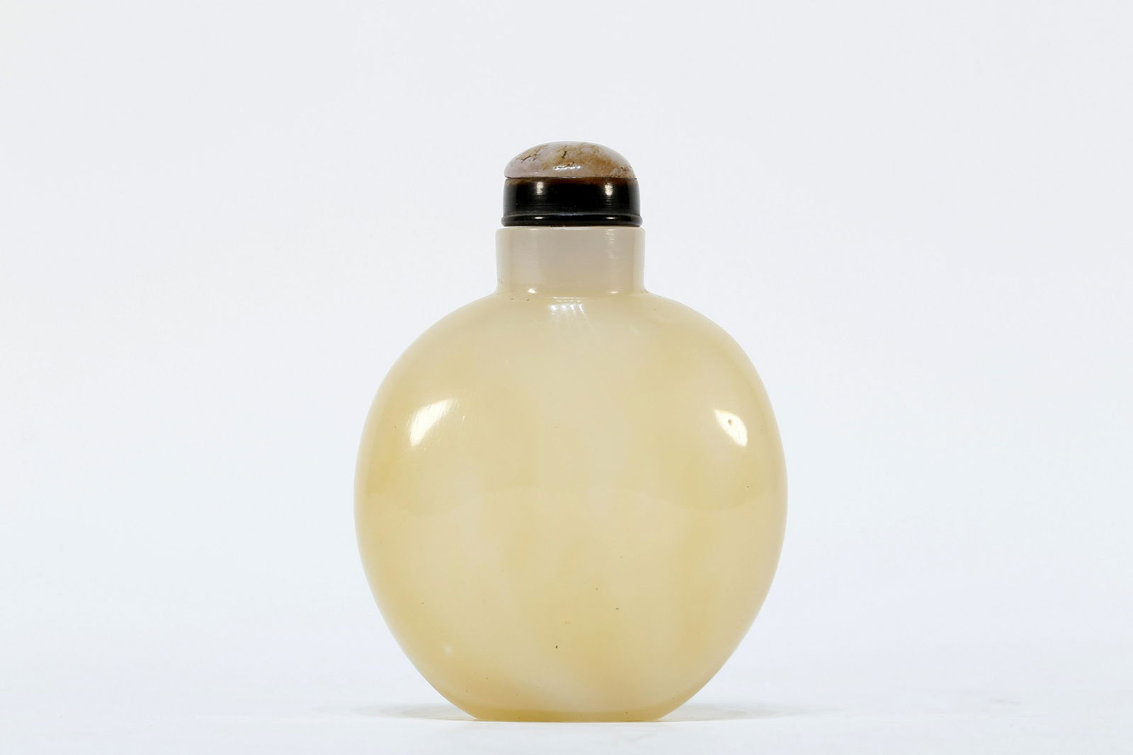 A Meticulous agate snuff bottle - 3