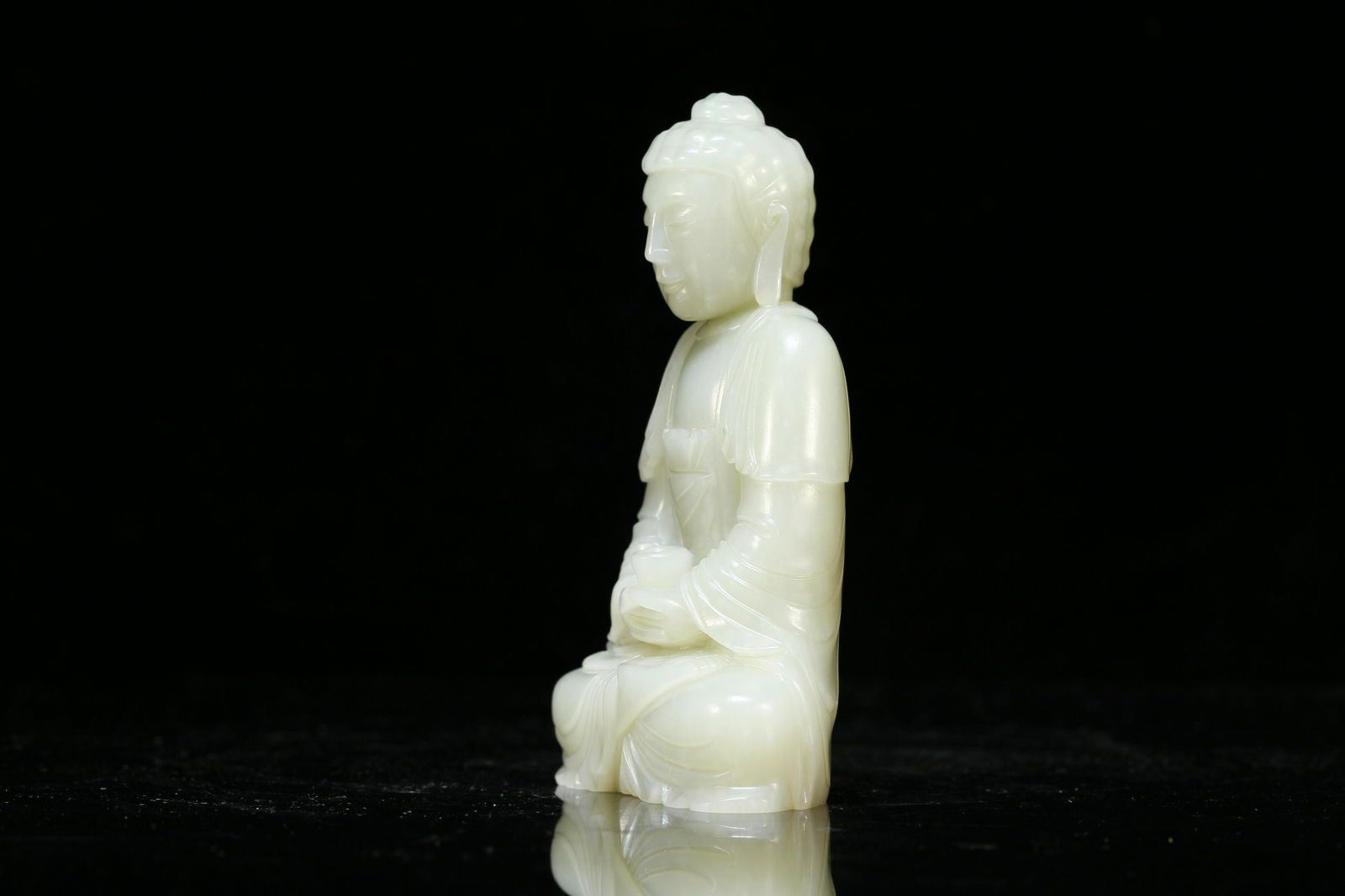 A White Jade 'Buddha' Ornament - 6