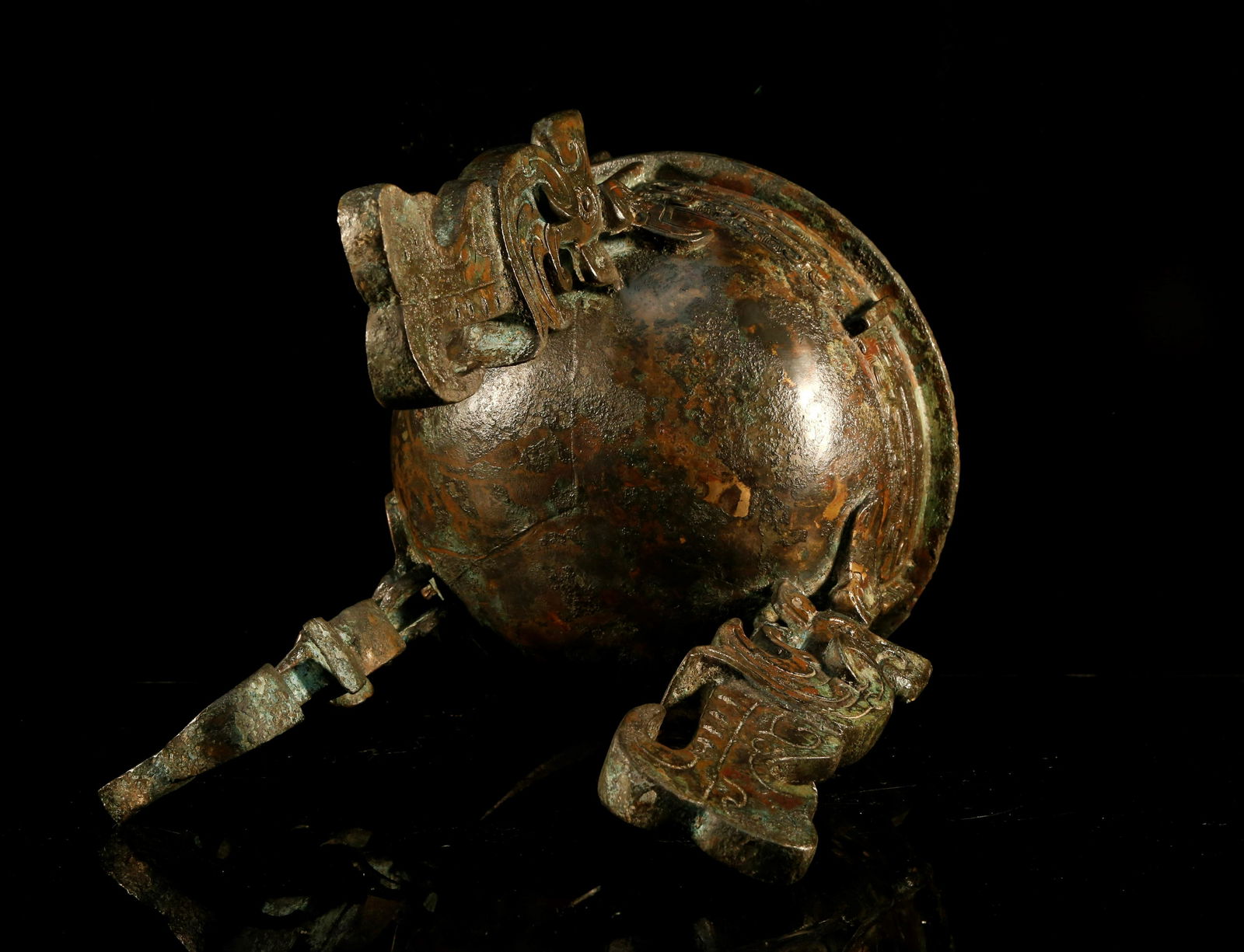 An Impressive Bronze Taotie-Pattern Tripod - 8