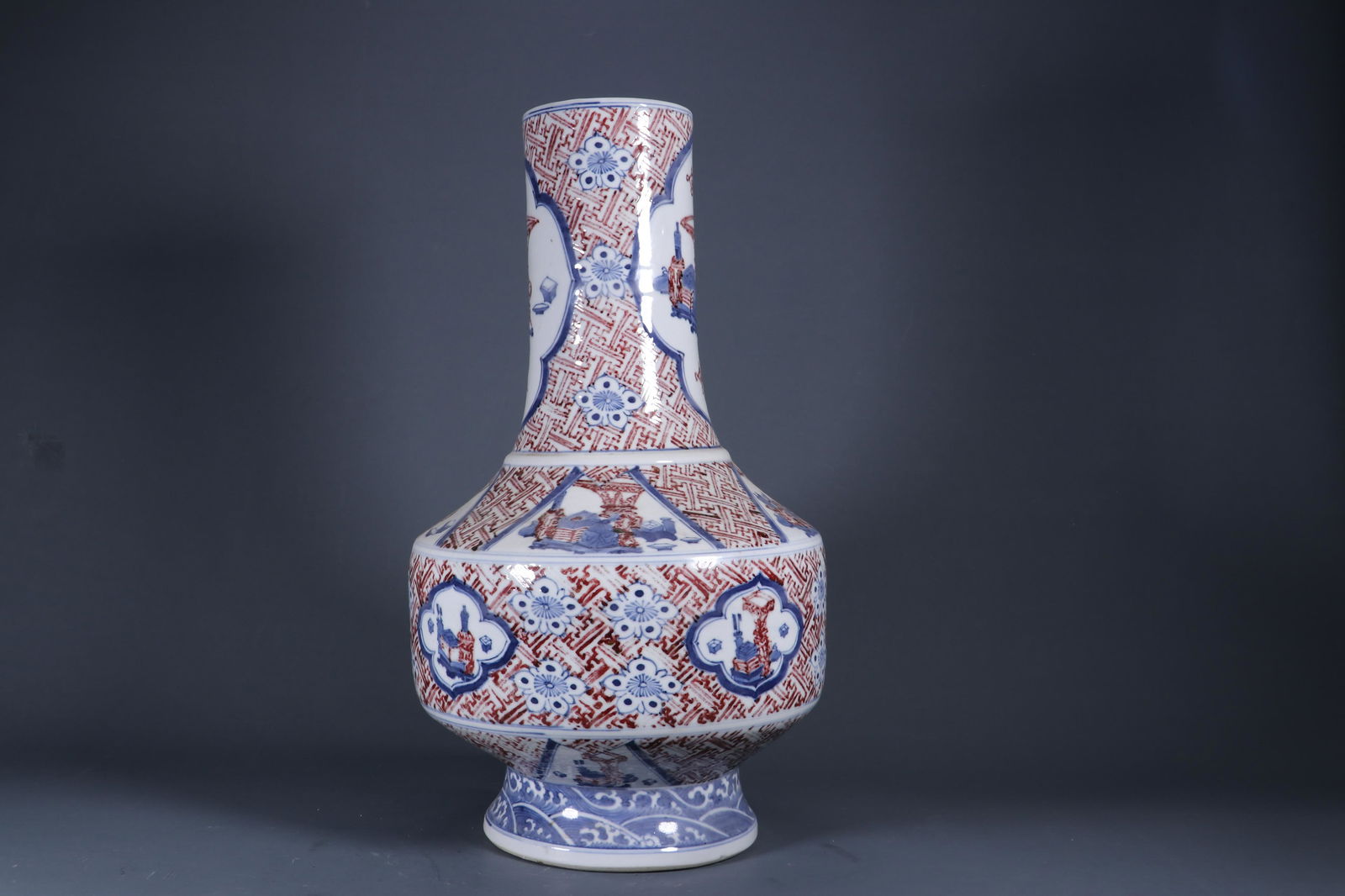 A Blue and White Underglazed Vase - 7