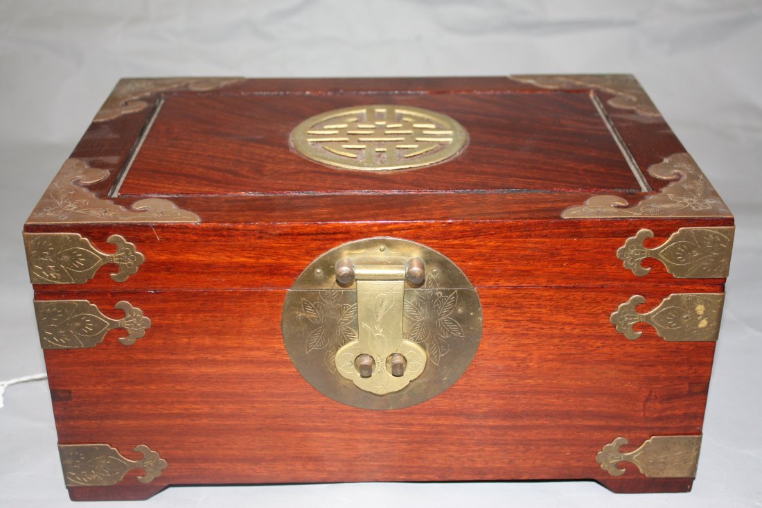 Chinese Huangwalli Jewelry Box: Chinese Huangwalli Jewelry Box. Measures 12 inches wide, 8 inches deep and 6 inches tall. PLEASE NOTE THIS LOT HAS NO RESERVE!